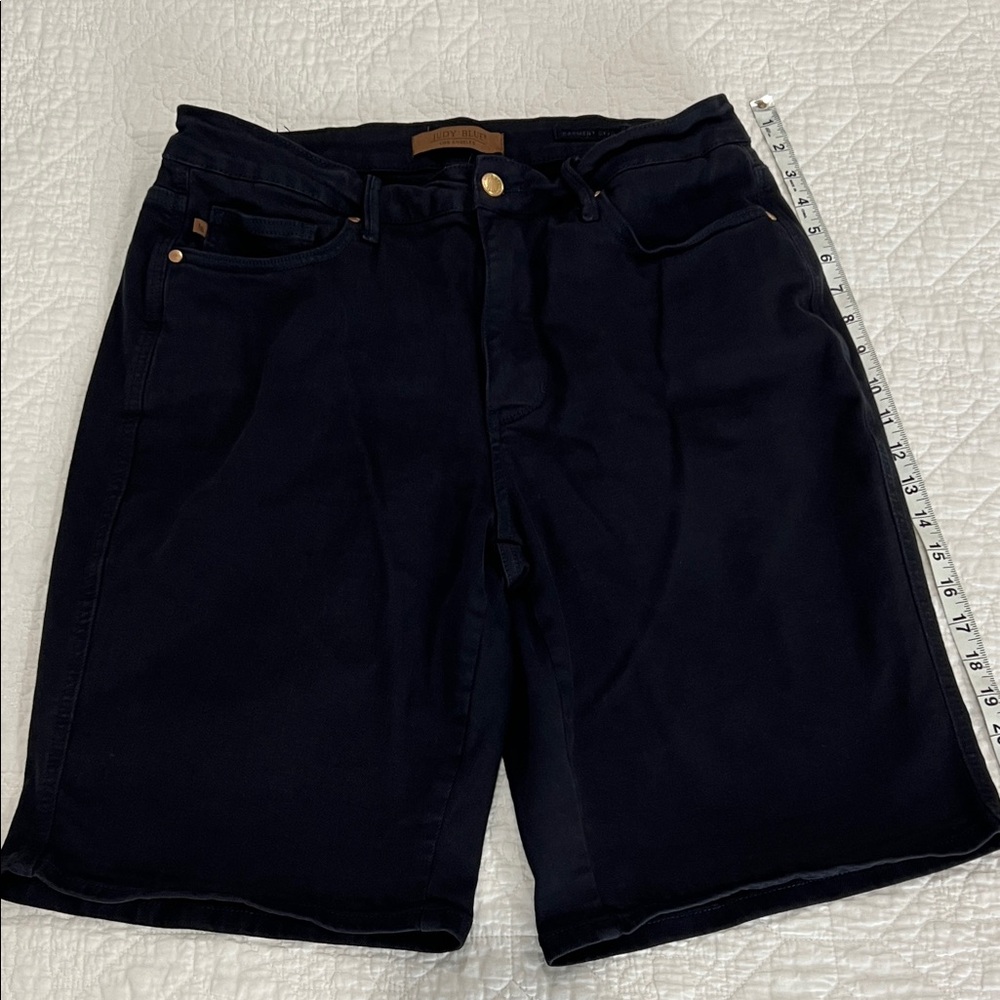 Judy Blue Women’s Black Denim Jean Shorts